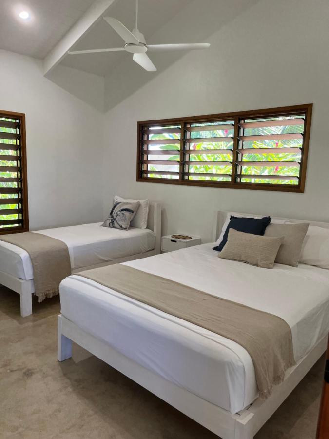 Lope Lope Beach Bungalows Luganville Kültér fotó